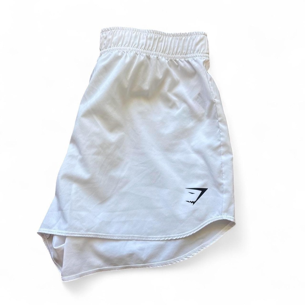 White Gymshark shorts size medium